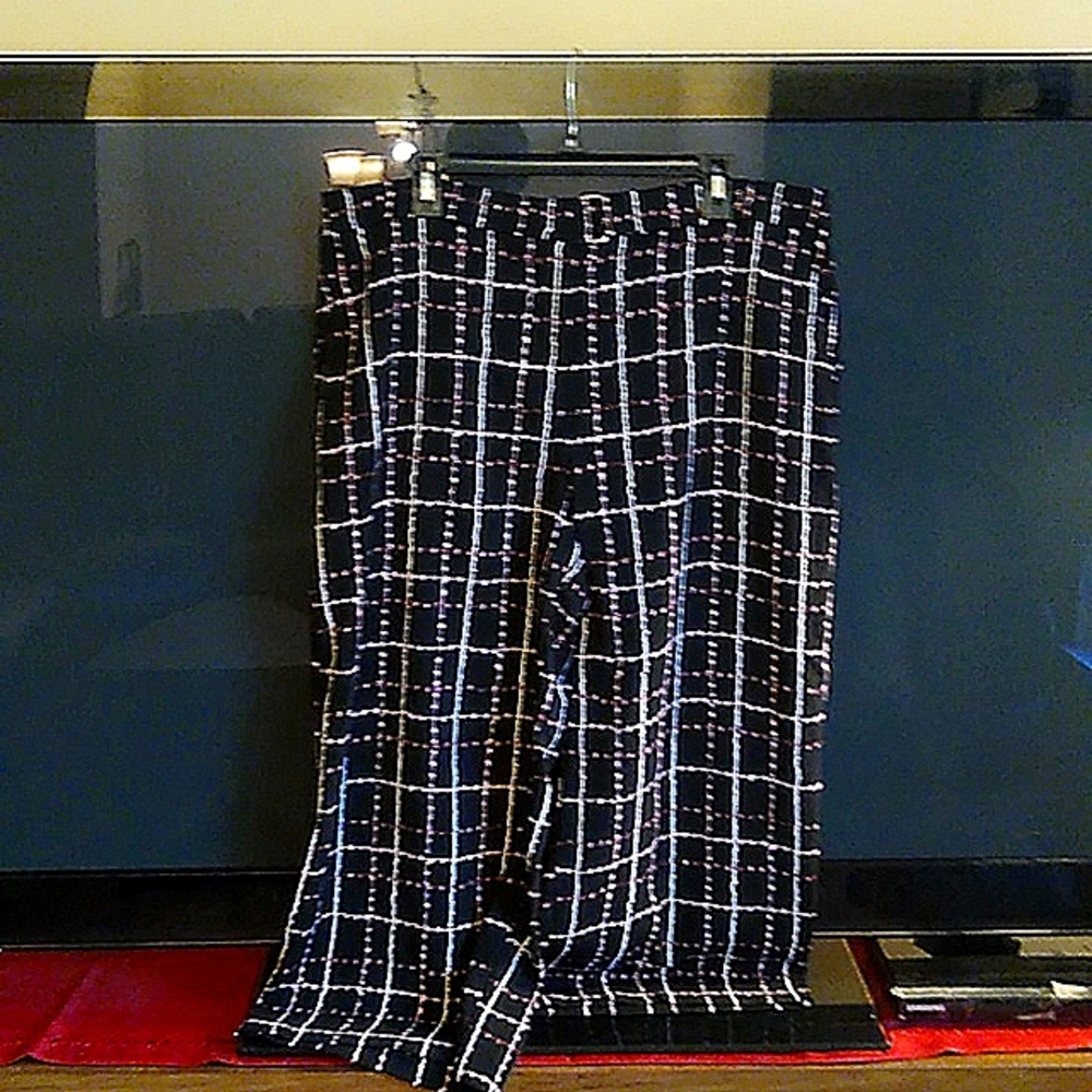 Alfani size 16 capris